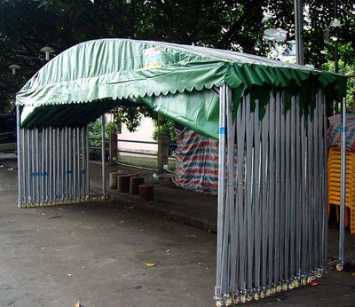 伸縮折疊車庫(kù)雨篷 守護(hù)愛(ài)車的移動(dòng)港灣